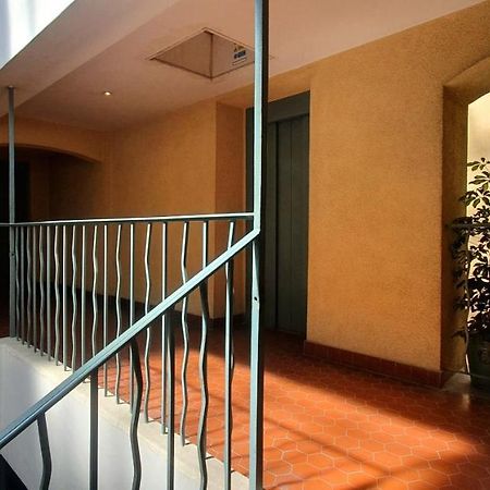 Chambre D'Hotes Sde, Wc Prive Climatise Dans Loft 80M2 Espace Commun Avec Les Habitants Salon Et Cuisine Daire Toulon Dış mekan fotoğraf