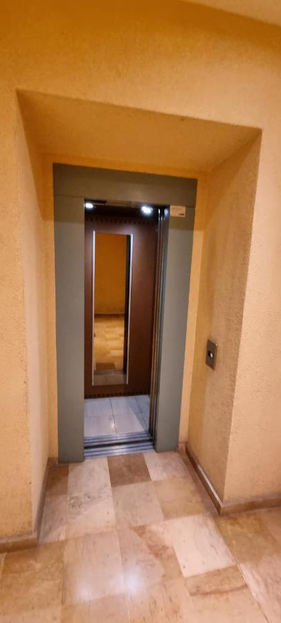 Chambre D'Hotes Sde, Wc Prive Climatise Dans Loft 80M2 Espace Commun Avec Les Habitants Salon Et Cuisine Daire Toulon Dış mekan fotoğraf